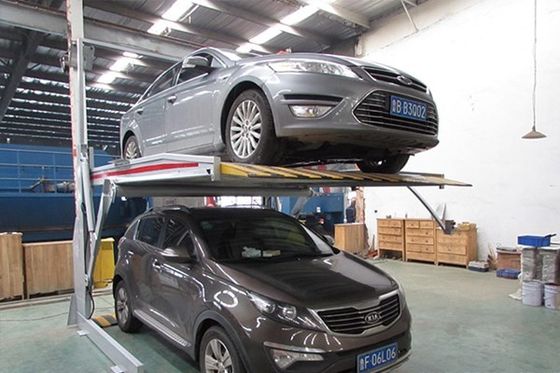 Piccoli spazi Parcheggio inclinato 2000KG Car Stacker Pit
